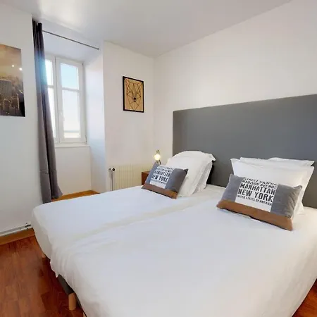 Le Petit Flocon Apartamento *